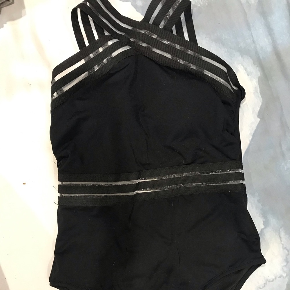 NEW never worn bathing suit